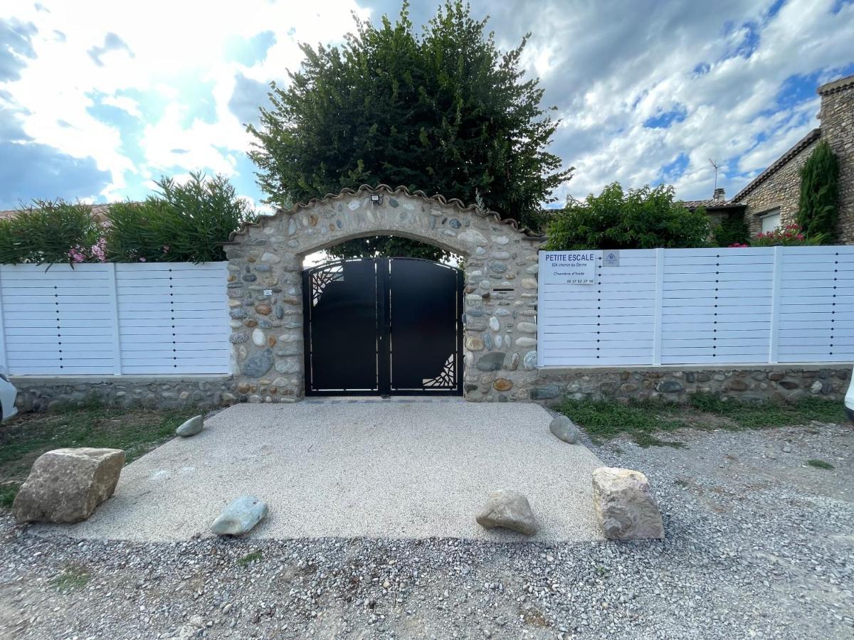 Apartament Petite'Escale Charmes-sur-Rhone Zewnętrze zdjęcie